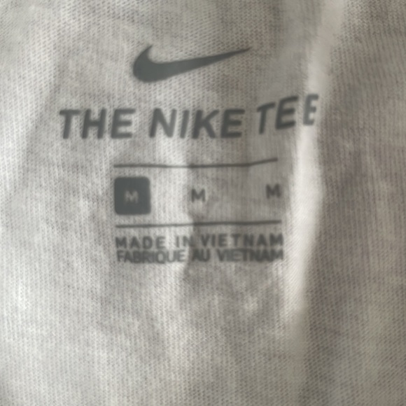 Nike Tank Top Muscle Shirt Size Medium - Picture 2 of 4